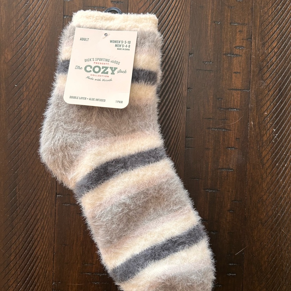 Fuzzy Striped Socks - Cream and Gray